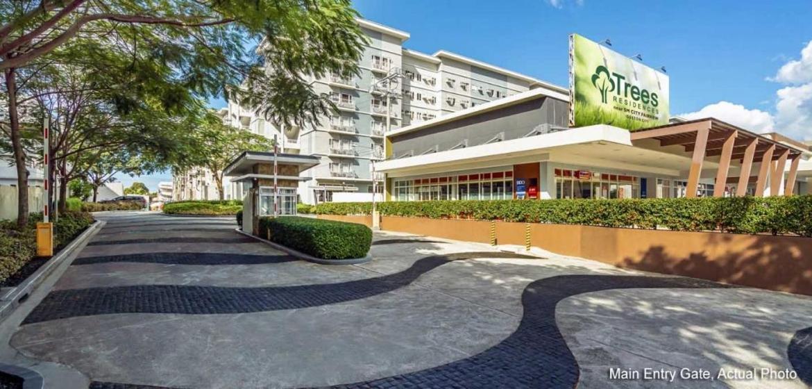 Strum & Stay, A Cozy Music Themed Staycation In Qc Aparthotel Manila